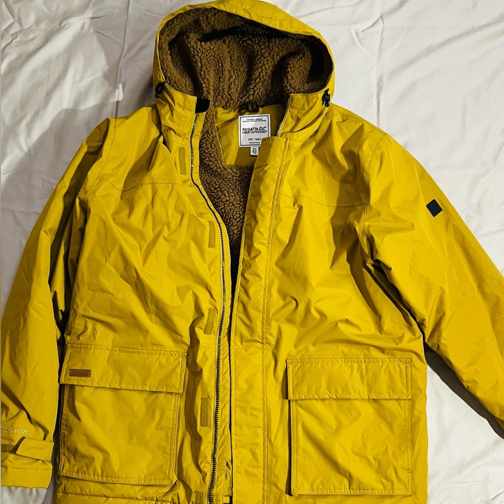 Regatta Great Outdoors Hydrafort Water Resistant Winter Coat With Sherpa Hood